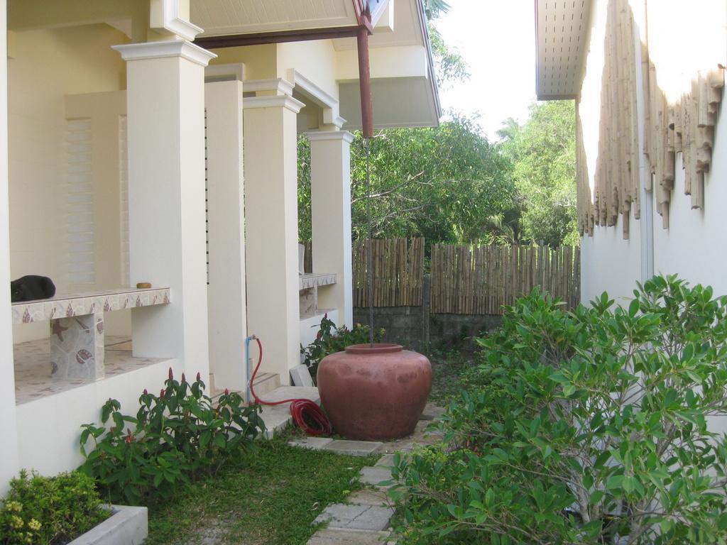 Bamboo Resort Кханом Екстер'єр фото